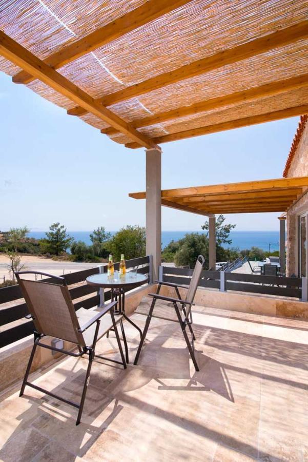Mare Pedra Villas Skala Marion Ngoại thất bức ảnh